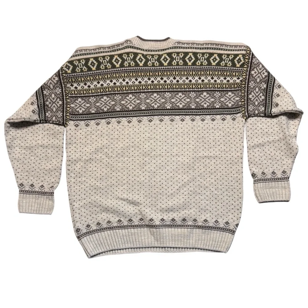 VINTAGE Wool Blend Fair Isle Tundra Canada Sweater Size Large Crewneck Classic